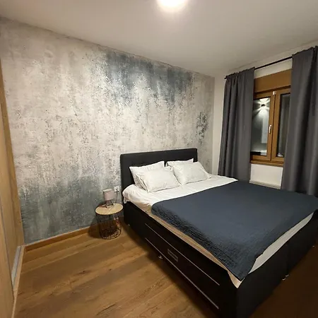 Apartment Tenea & Zlatibor